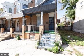 6332 E Wister St Property Photo 3