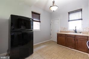 6332 E Wister St Property Photo 4