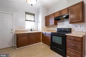 6332 E Wister St Property Photo 5