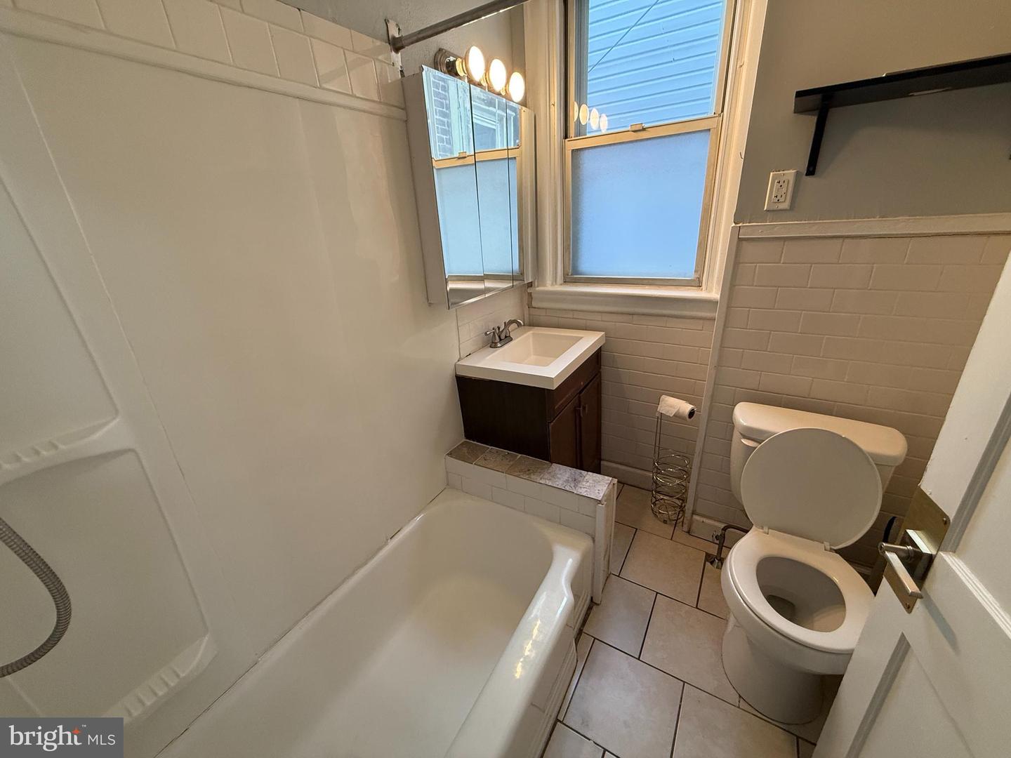 2423 E Allegheny Ave #2 Property Photo 8