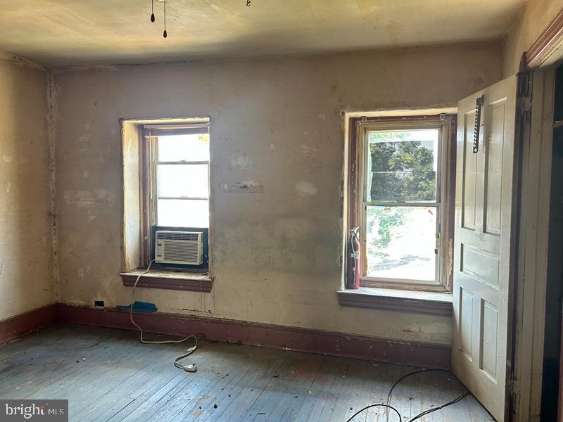 5311 N Howard St Property Photo 15
