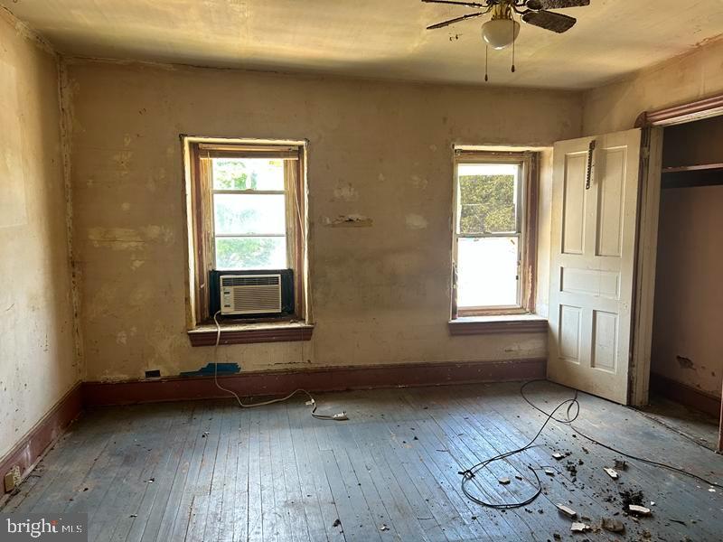 5311 N Howard St Property Photo 24
