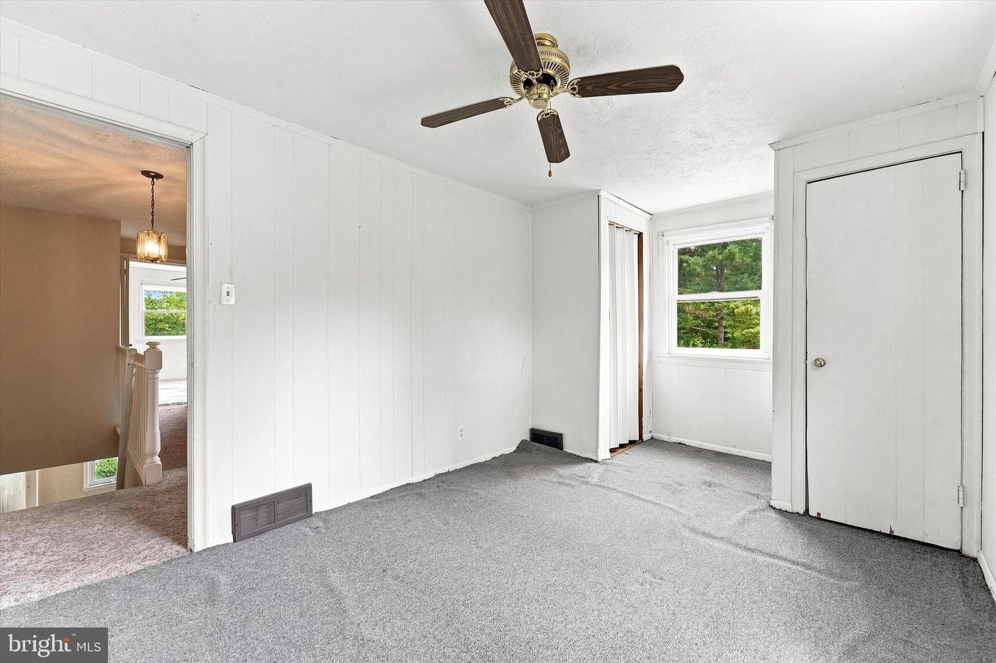 623 Acorn St Property Photo 11