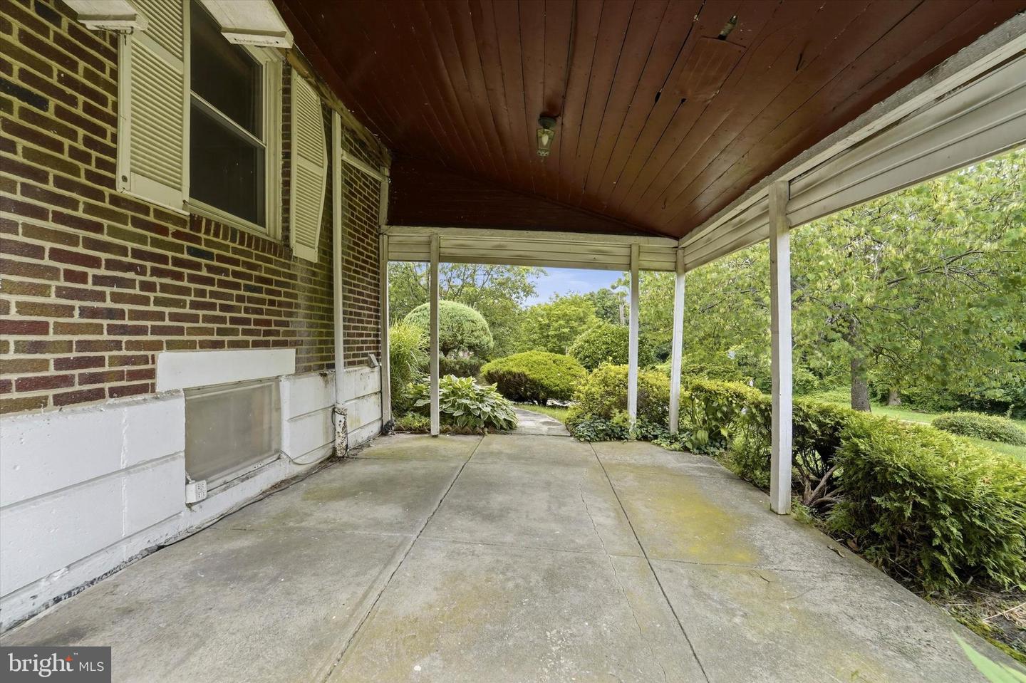 623 Acorn St Property Photo 22