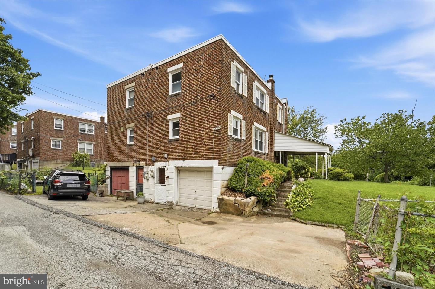623 Acorn St Property Photo 25
