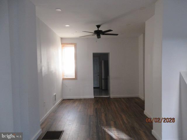 2927 N Stillman St Property Photo 5