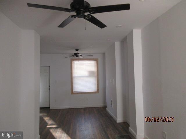 2927 N Stillman St Property Photo 6