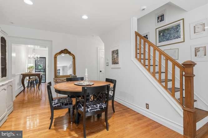 926 Catharine St Property Photo 8