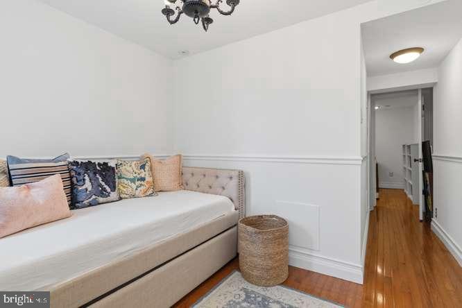 926 Catharine St Property Photo 27