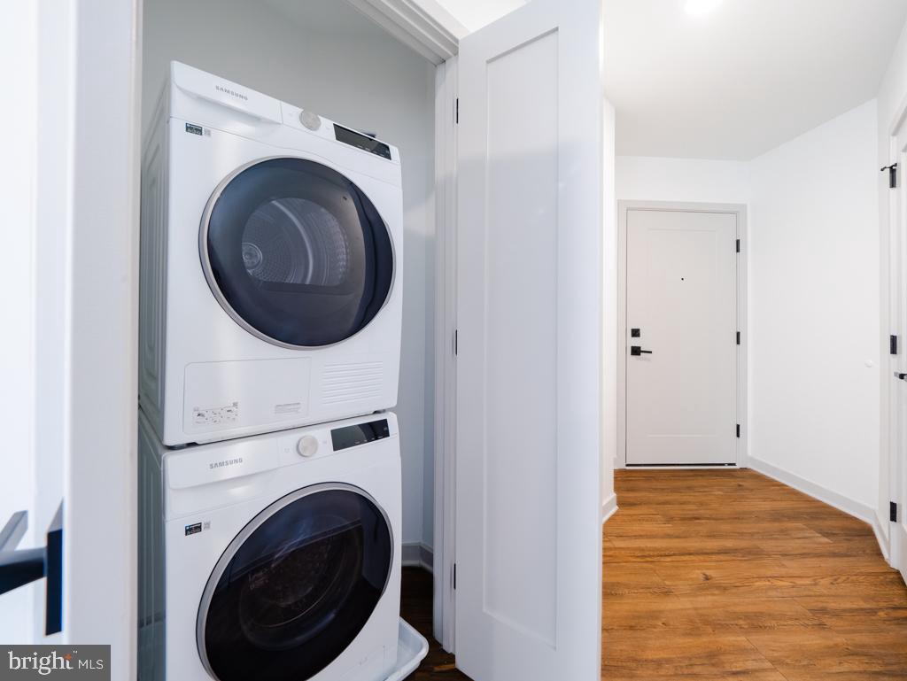 6515 Ridge Ave #416 Property Photo 8