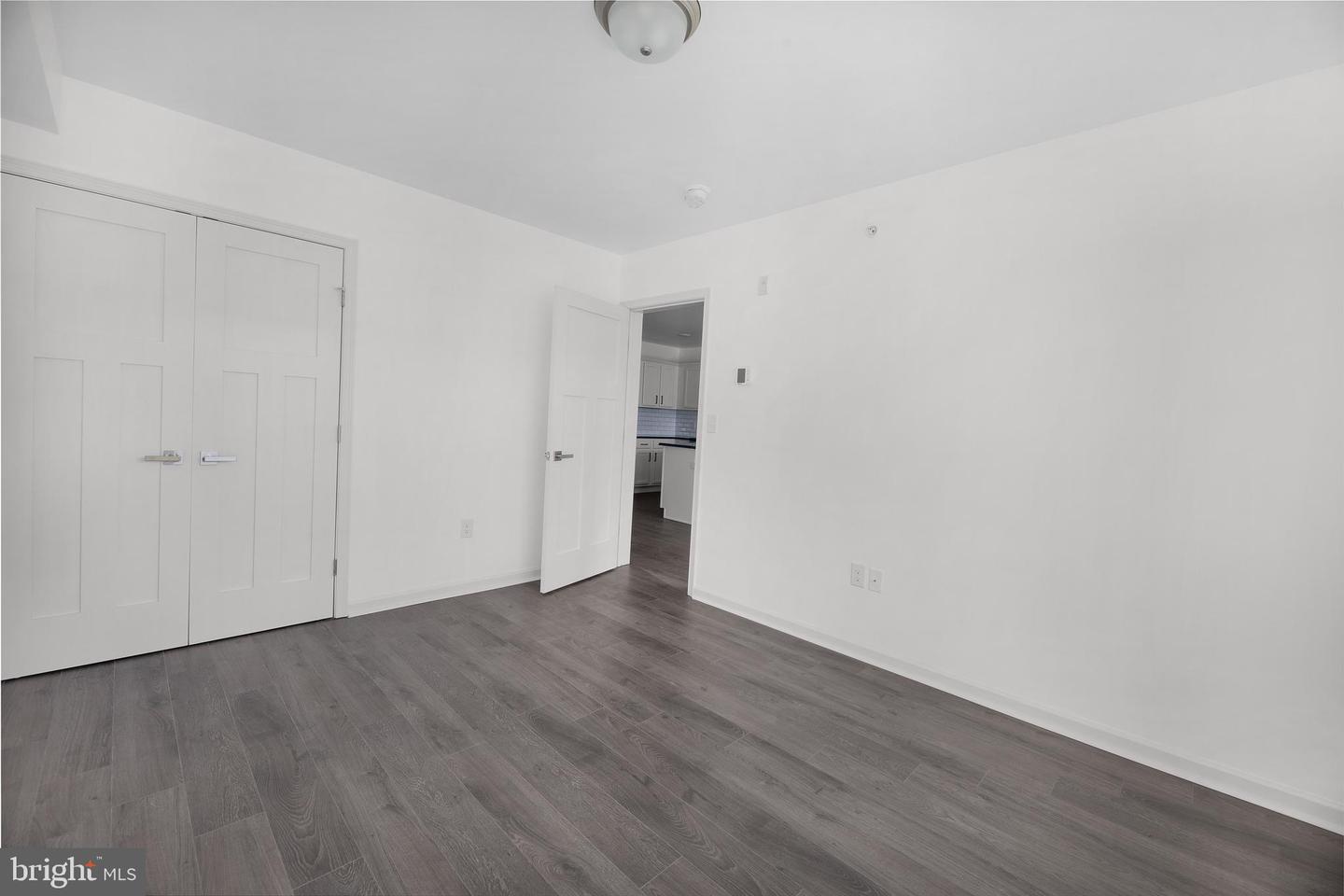 6618 Ridge Ave #203 Property Photo 6
