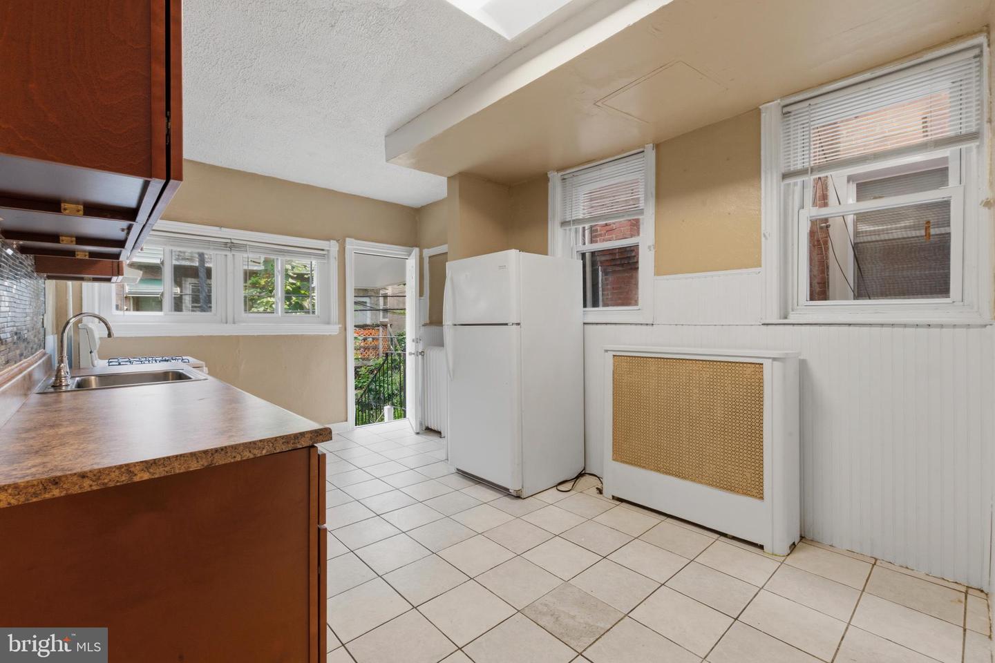 425 W Wellens Ave Property Photo 9