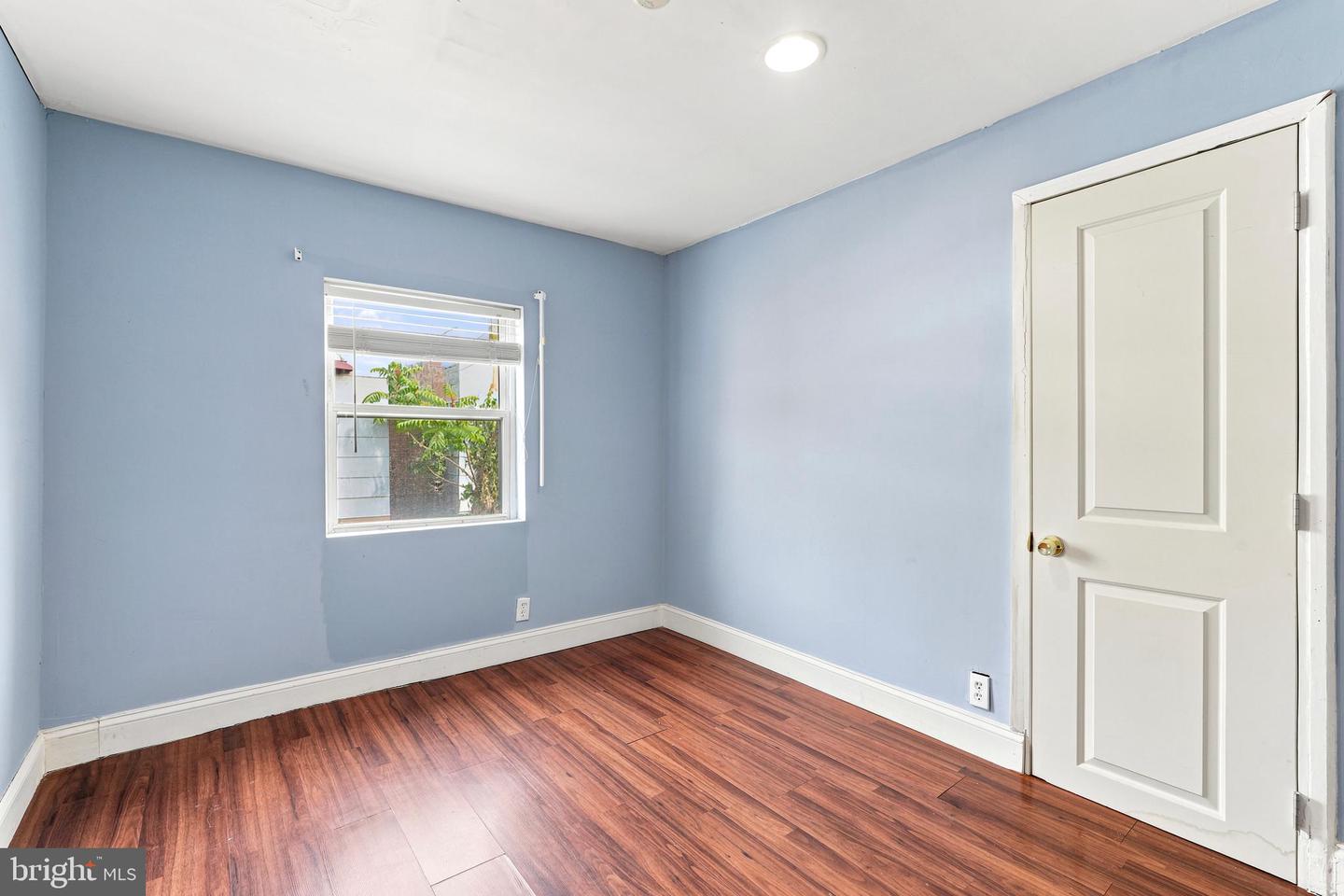1717 S Chadwick St Property Photo 13