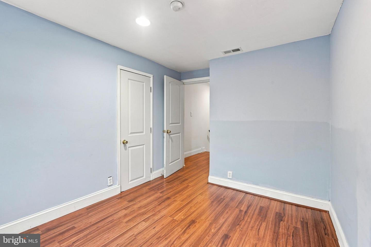 1717 S Chadwick St Property Photo 24