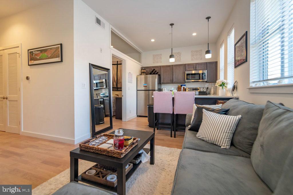 507 S 8th St #unit 303 Property Photo 1