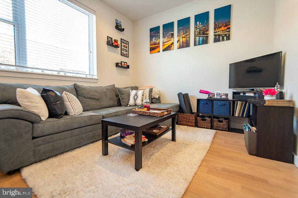 507 S 8th St #unit 303 Property Photo 2