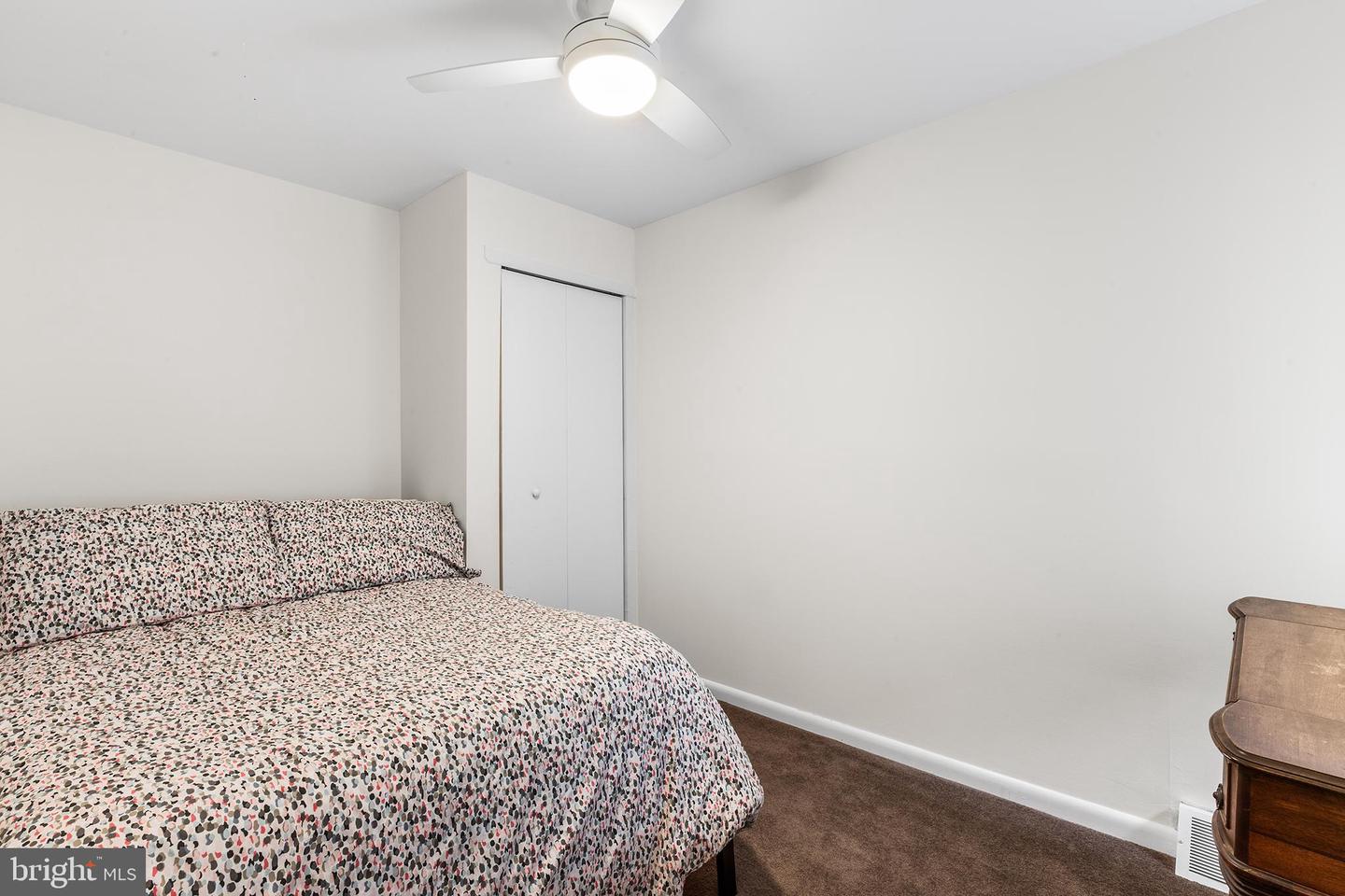 2420 Kimball St Property Photo 17