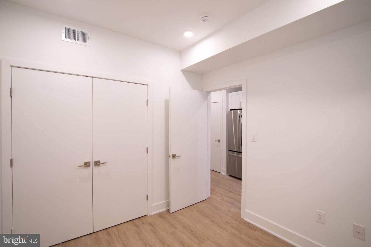 1325 N Lee St #unit 305 Property Photo 16