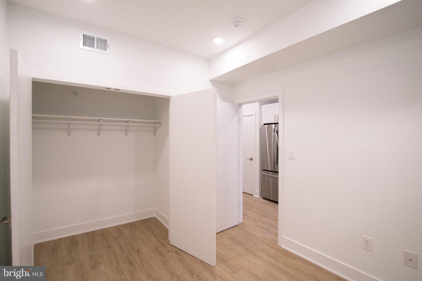1325 N Lee St #unit 305 Property Photo 17