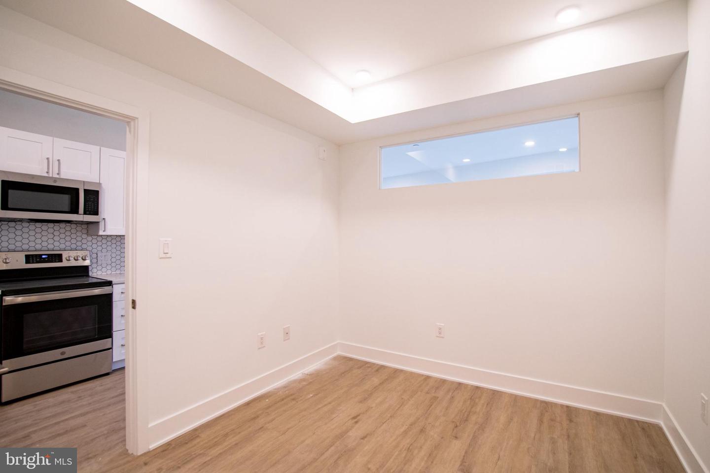 1325 N Lee St #unit 305 Property Photo 18