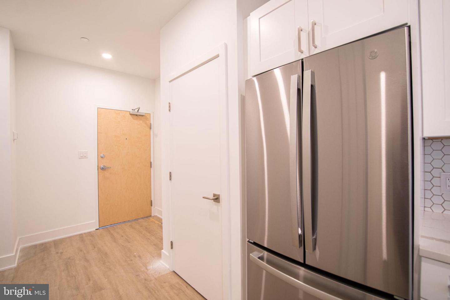 1325 N Lee St #unit 305 Property Photo 19