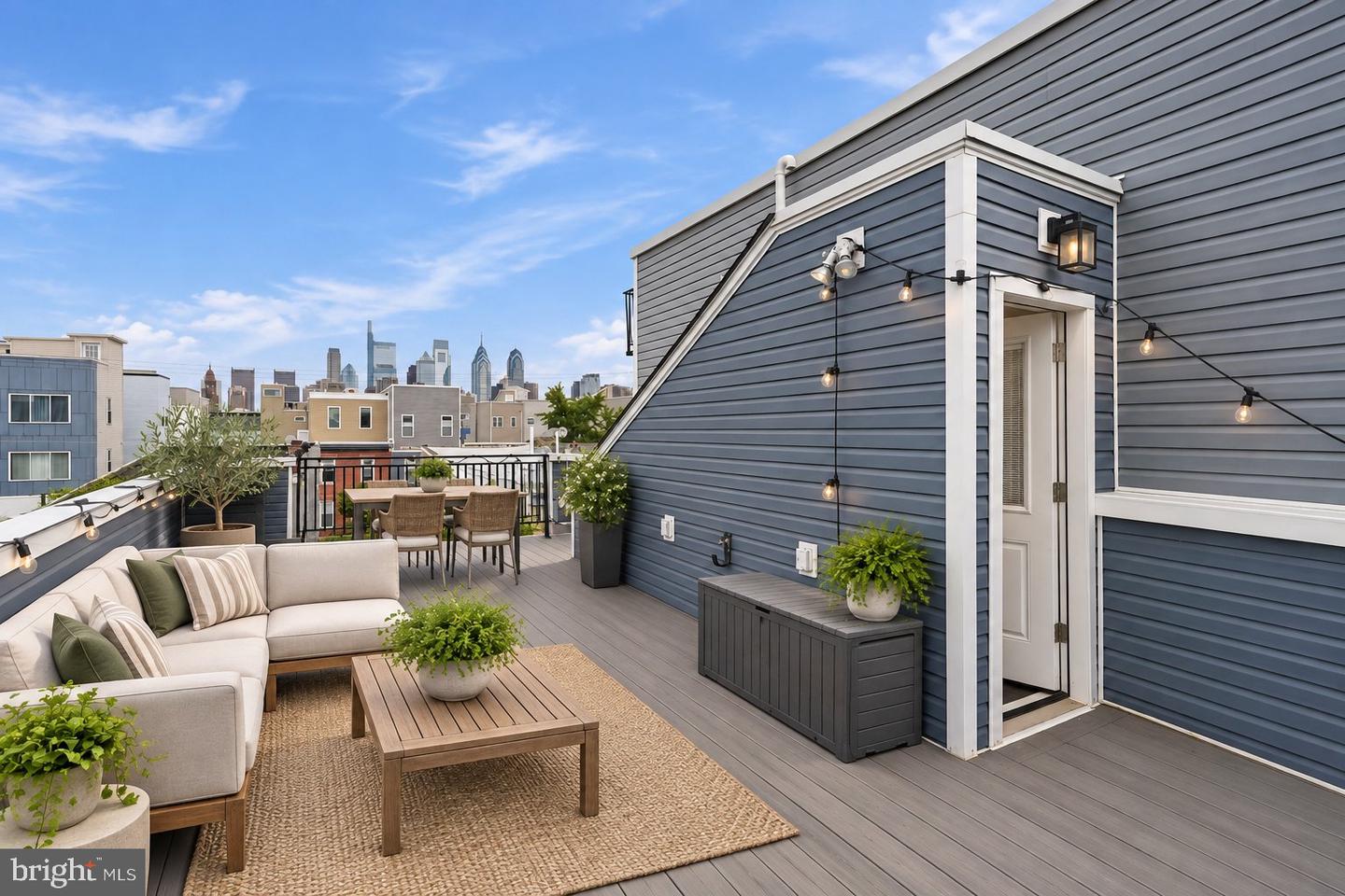 1931 ANNIN ST Property Photo 1