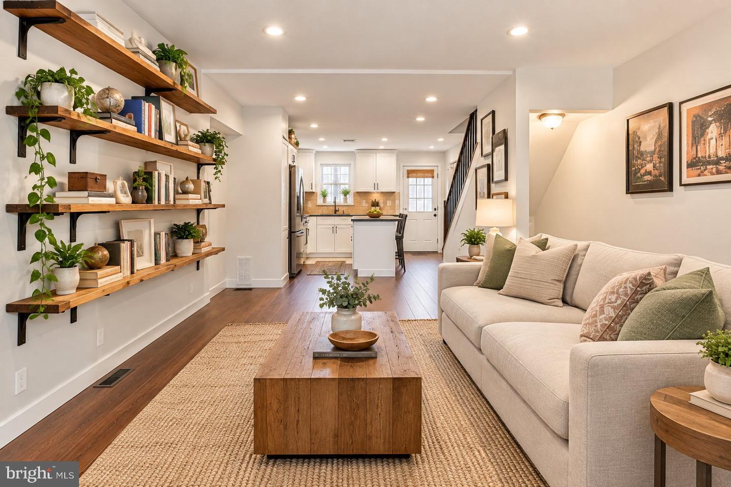 1931 Annin St Property Photo 6