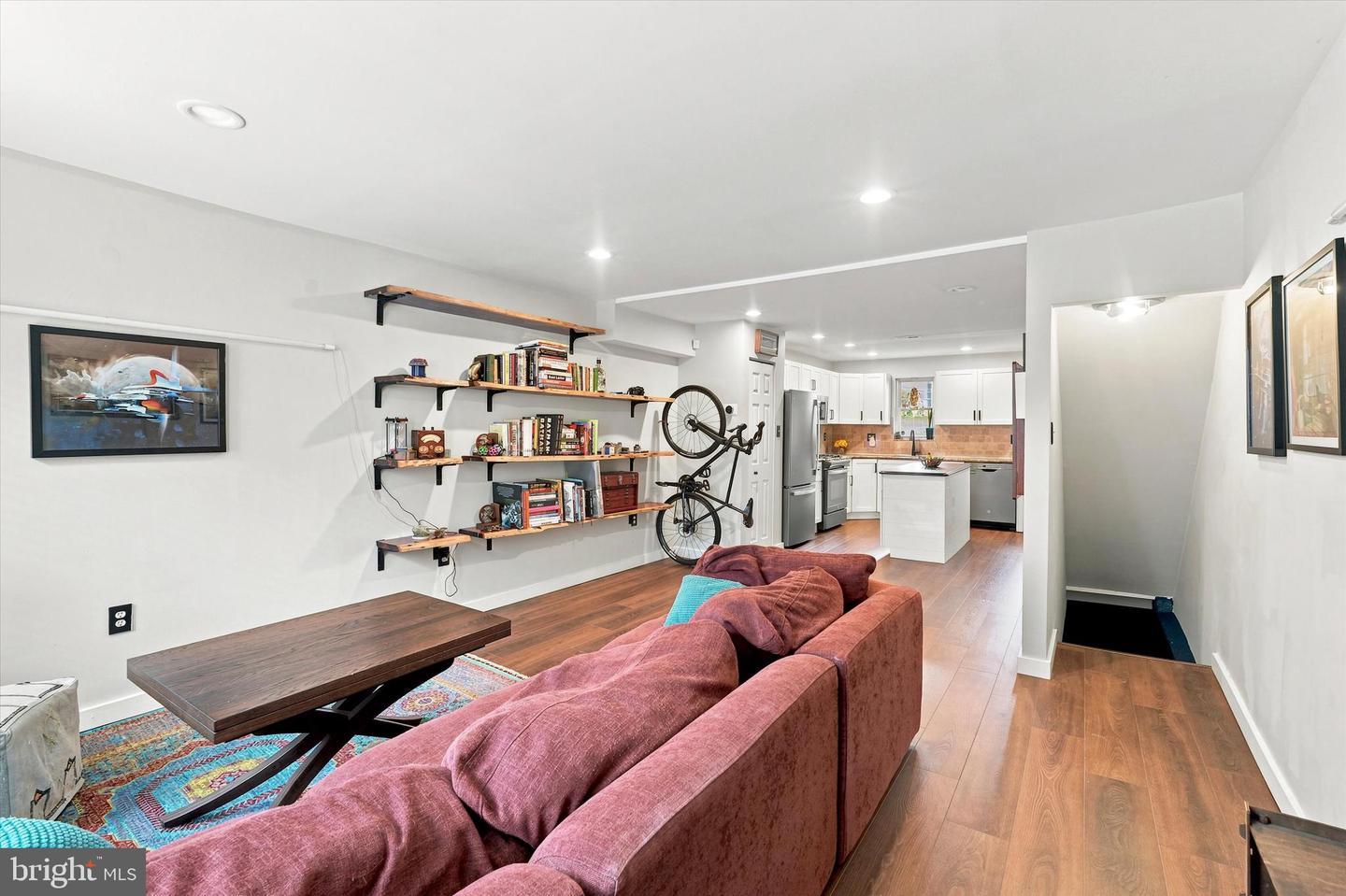 1931 Annin St Property Photo 8
