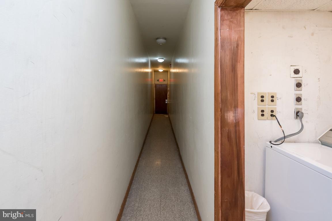4028 Market St Property Photo 11