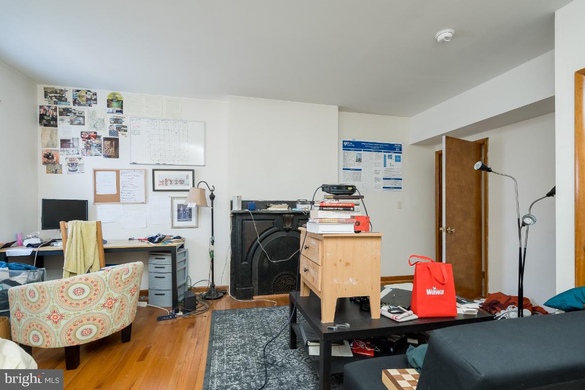 4028 Market St Property Photo 24