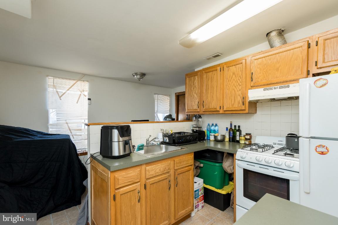 4028 Market St Property Photo 27