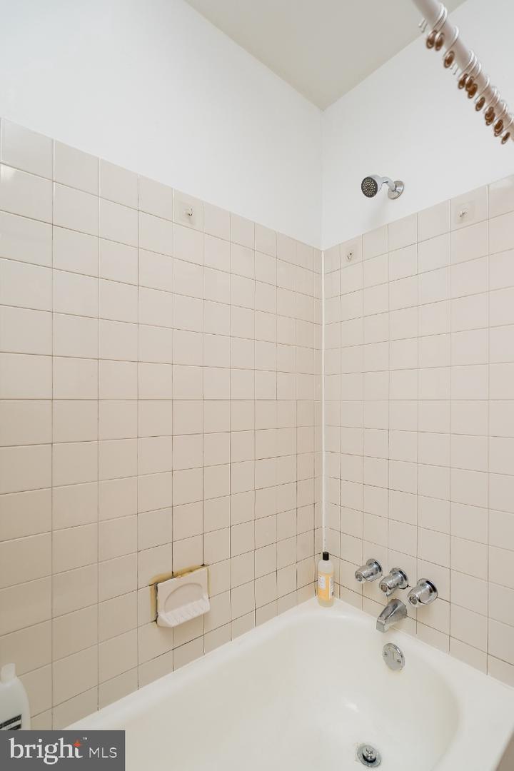 4028 Market St Property Photo 36