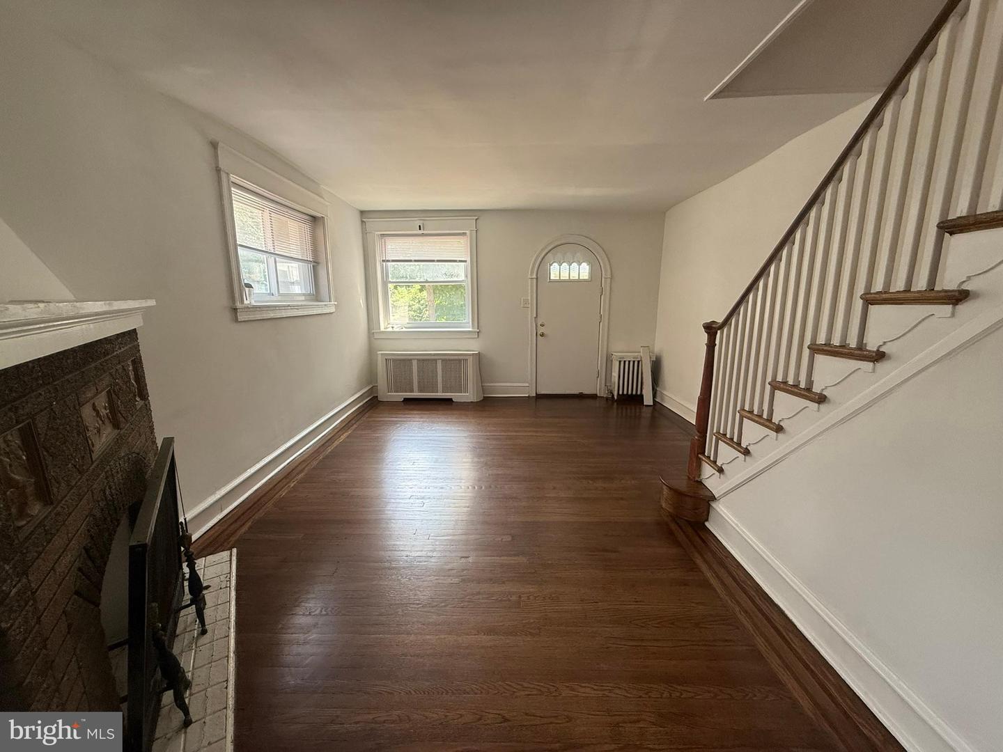 373 E Cliveden St Property Photo 8