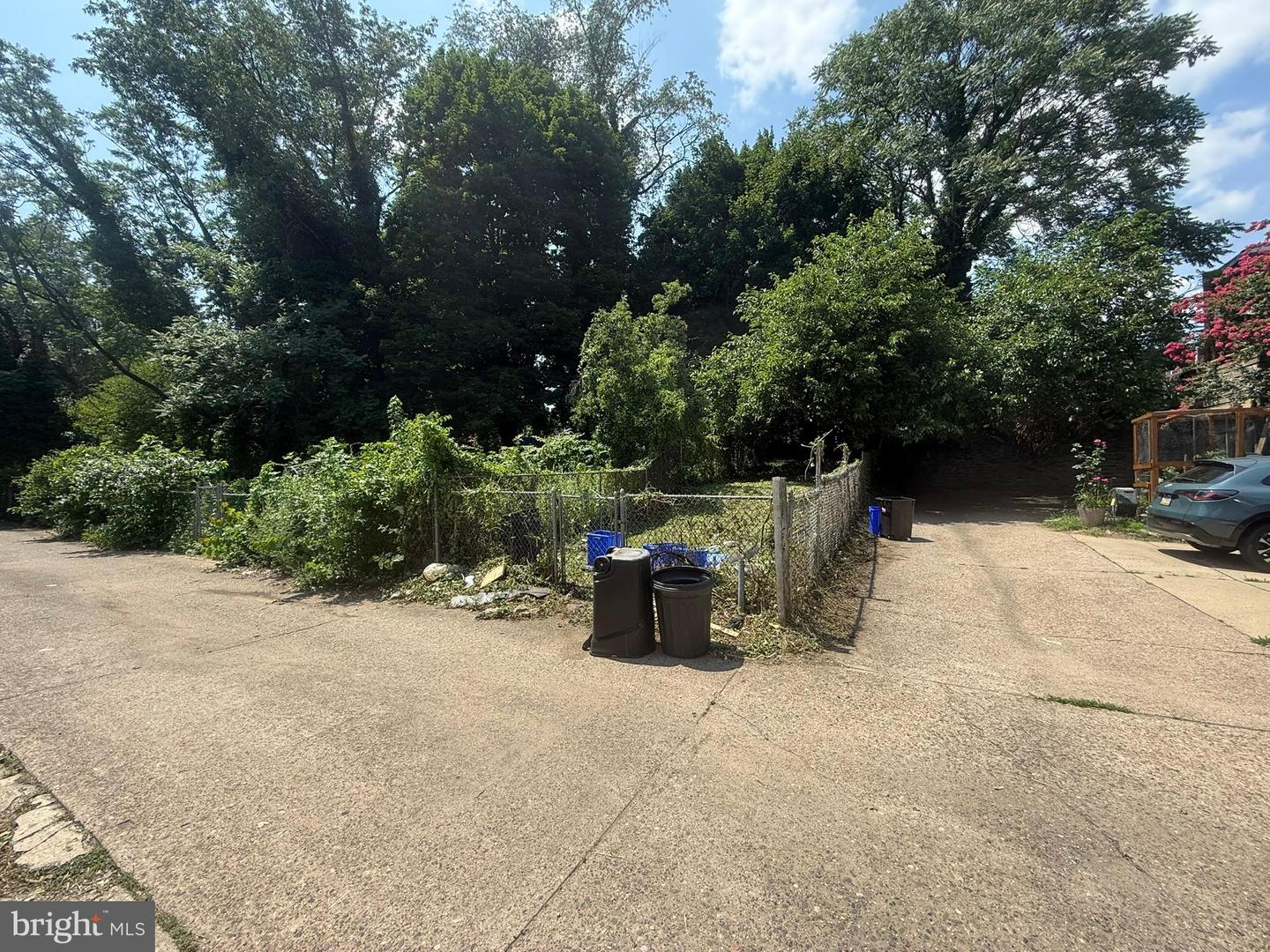 373 E Cliveden St Property Photo 33