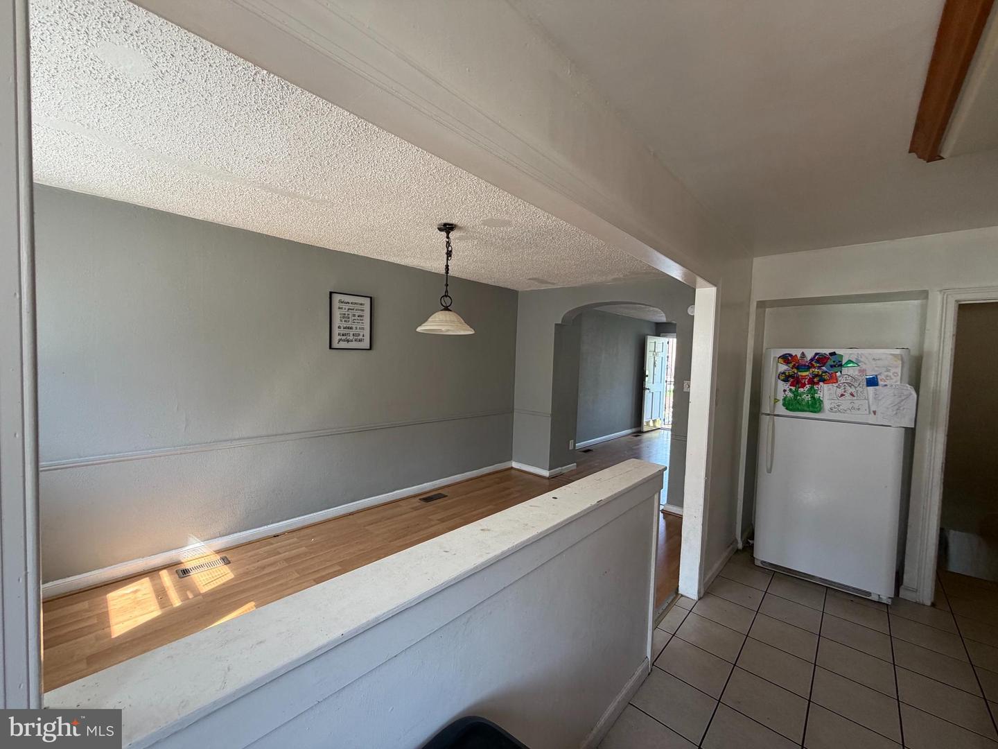 6741 Horrocks St Property Photo 4