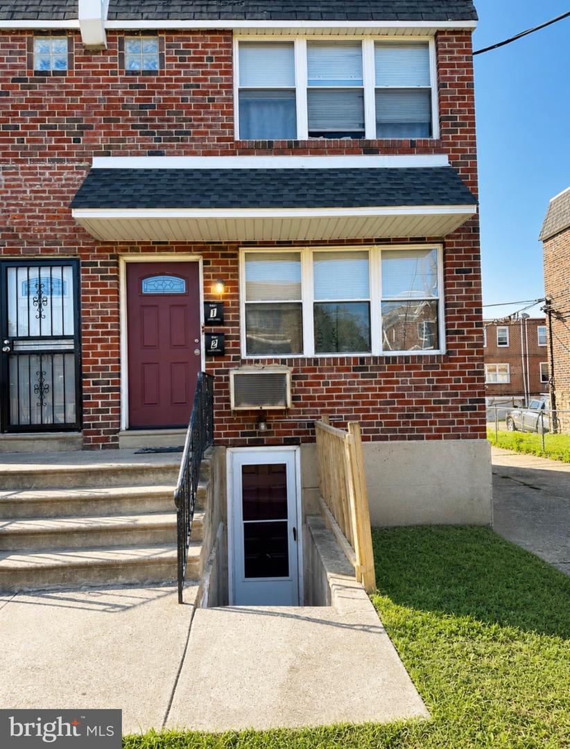 6347 Hegerman St Property Photo 1