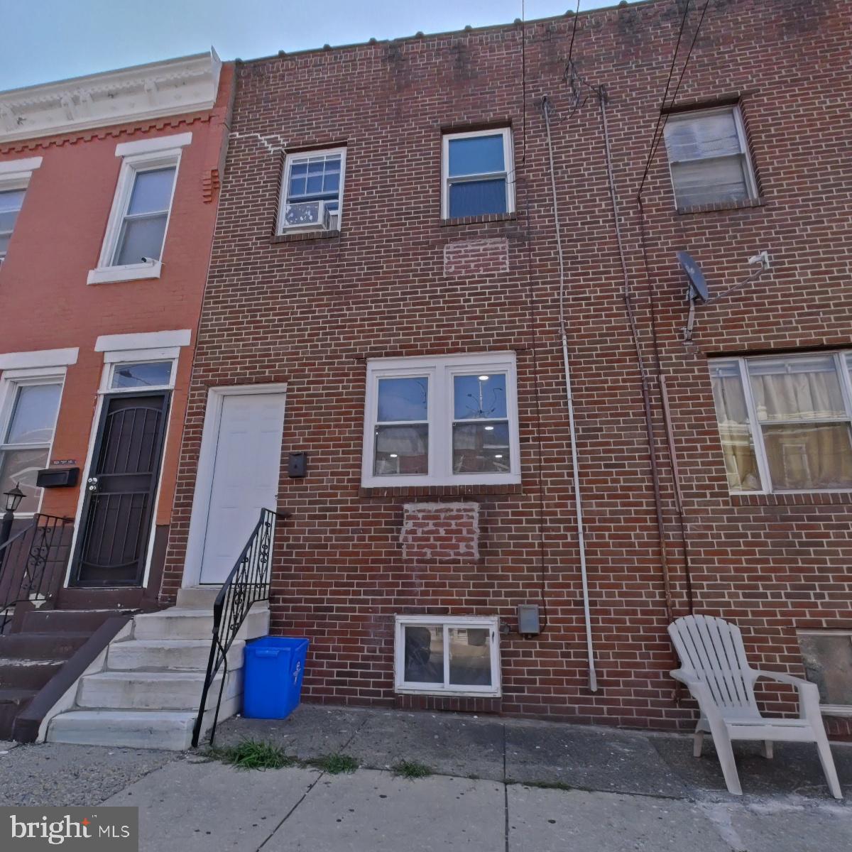 3019 D St Property Photo 1