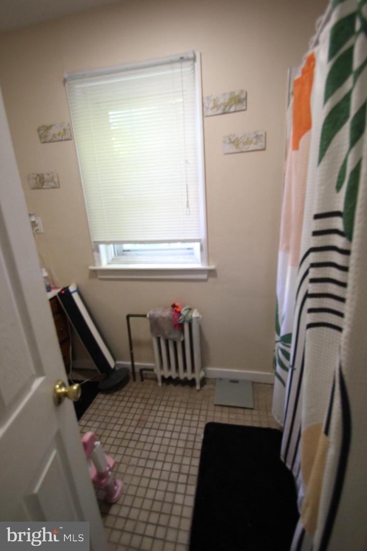 117 N Robinson St Property Photo 7