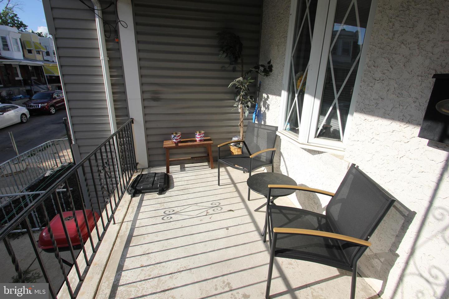 117 N Robinson St Property Photo 13