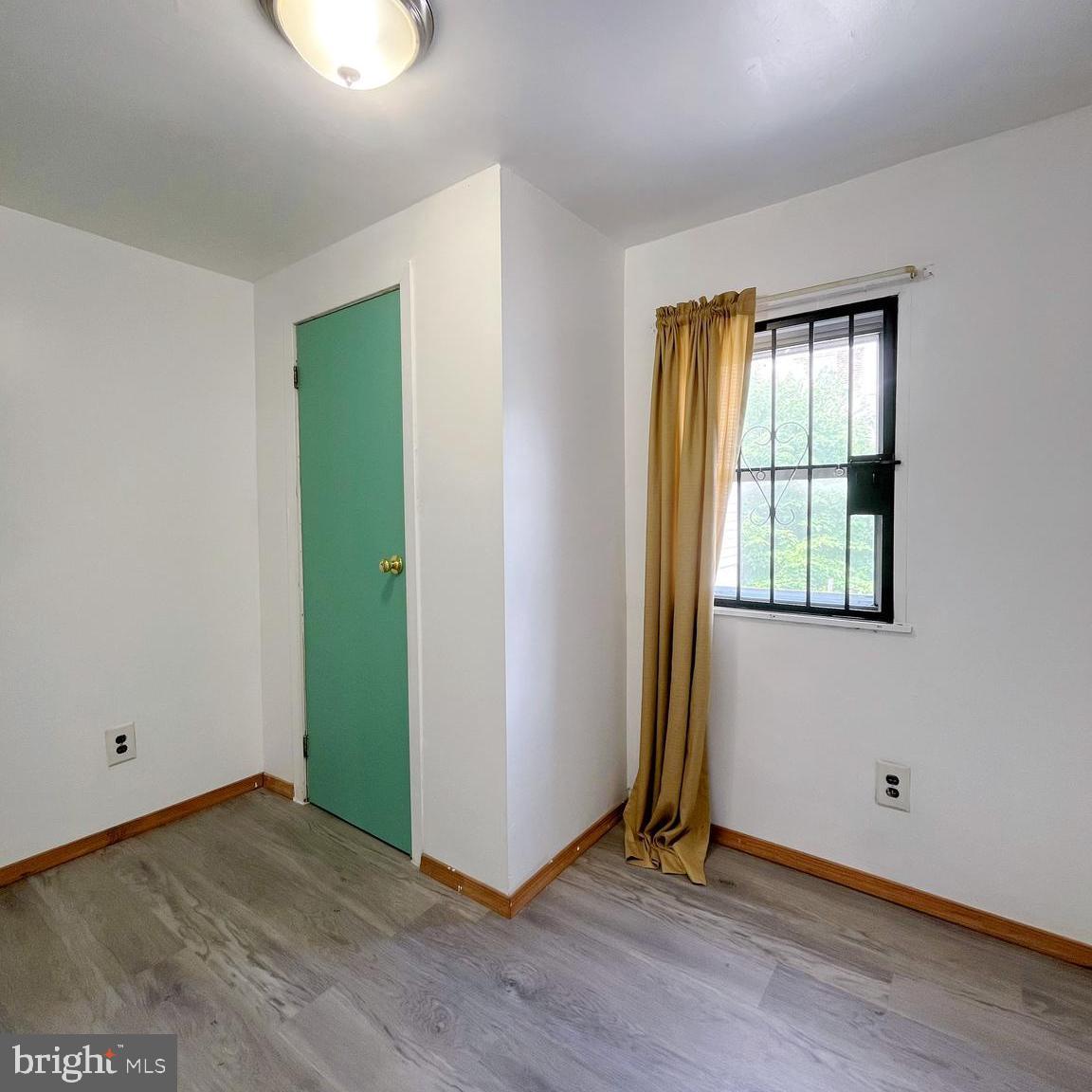 1811 E Sergeant St Property Photo 13
