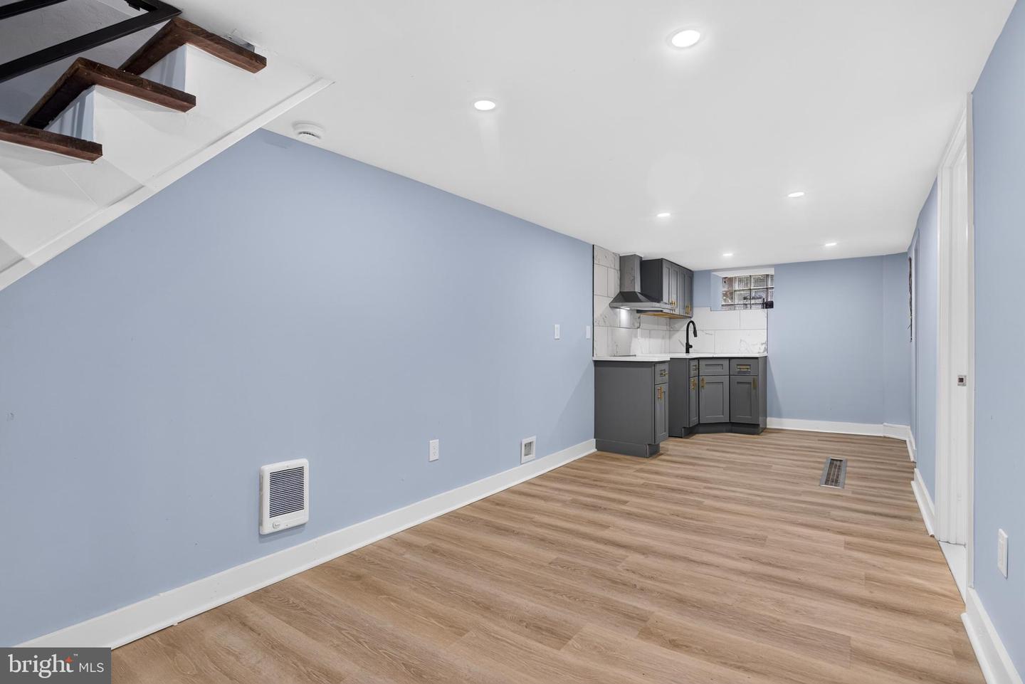 4120 Higbee St Property Photo 23
