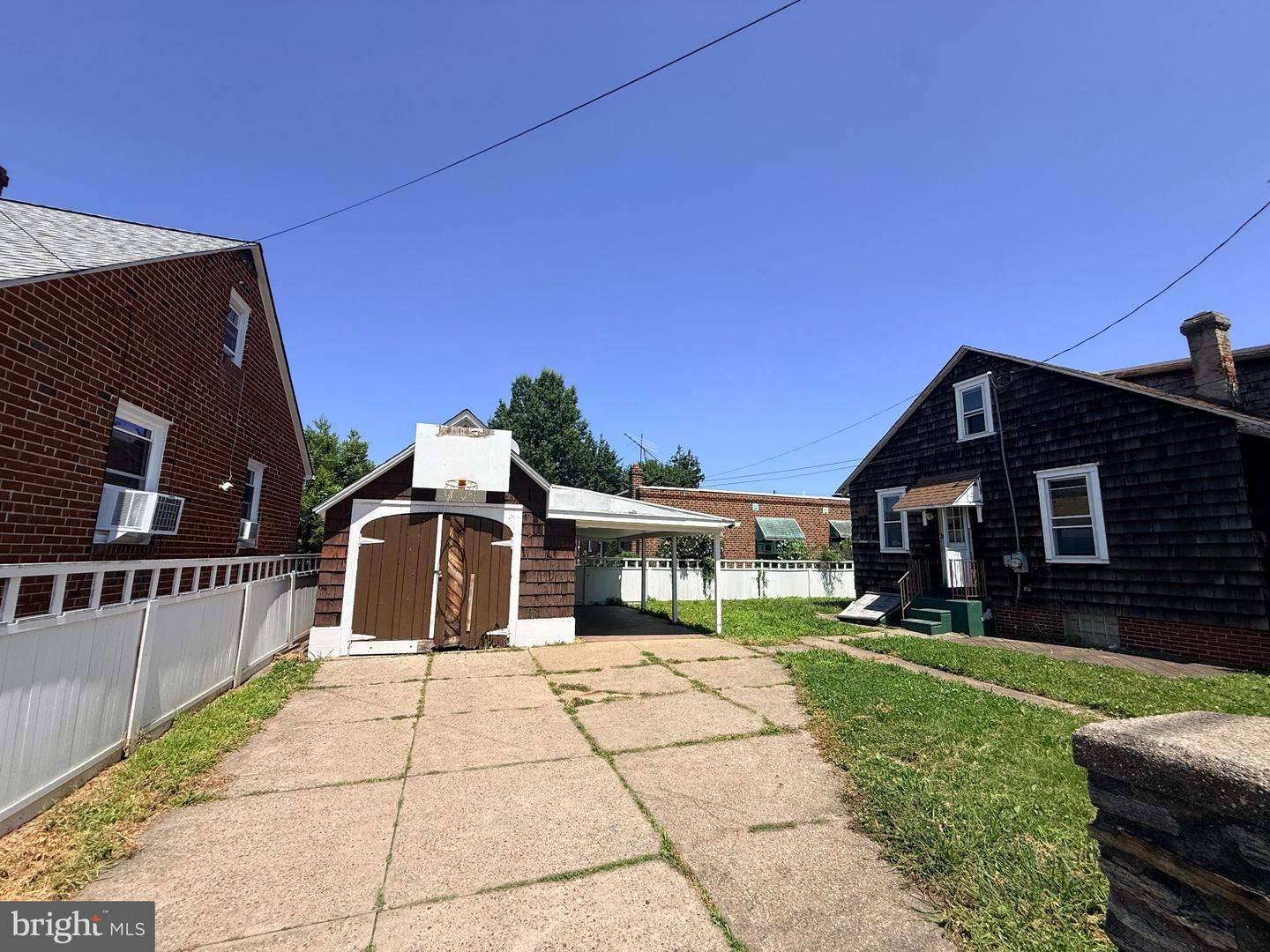 7600 Rising Sun Ave Property Photo 4