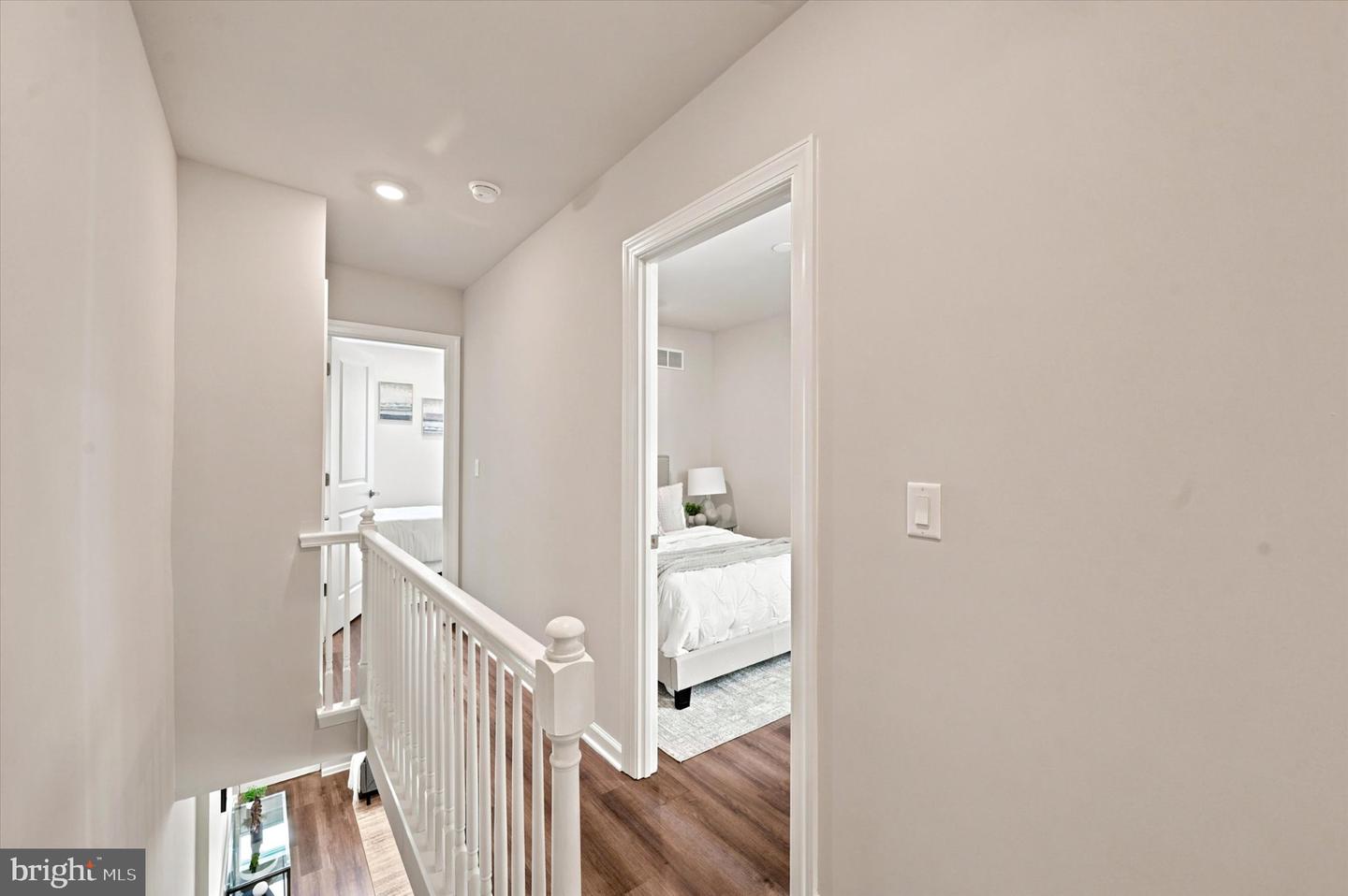 1207 S Harmony St Property Photo 20