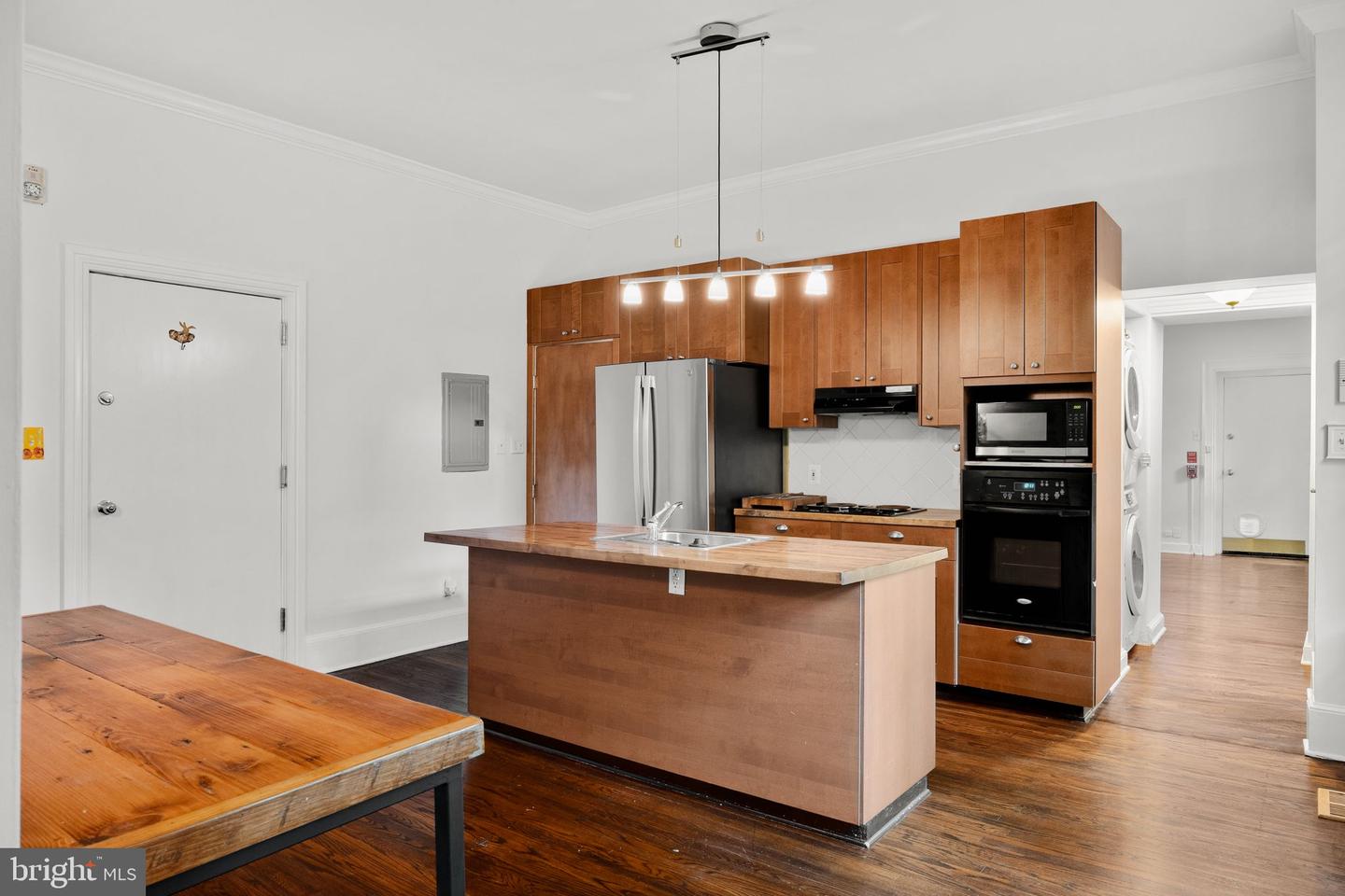 20 E Penn St #1 Property Photo 5