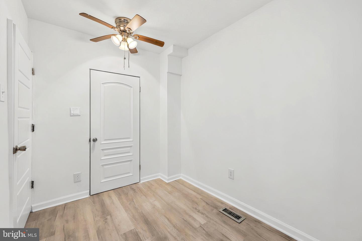 1506 S Bambrey St Property Photo 6