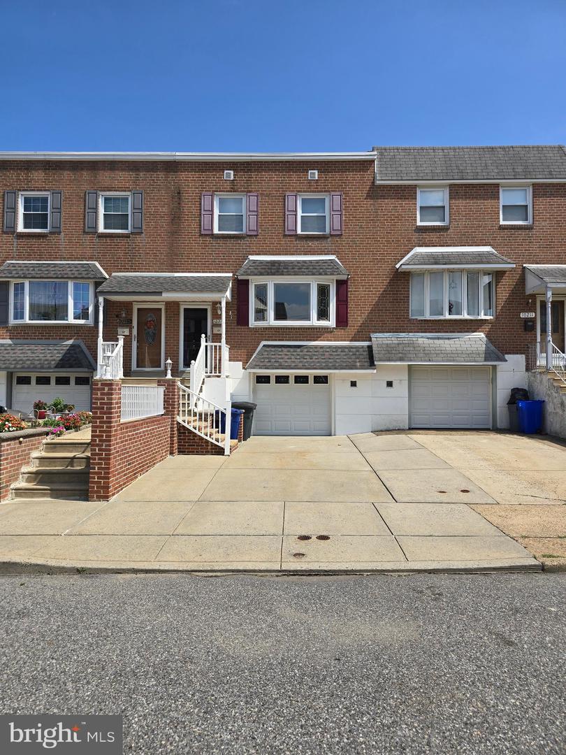 10213 AMBRIDGE PL Property Photo 1
