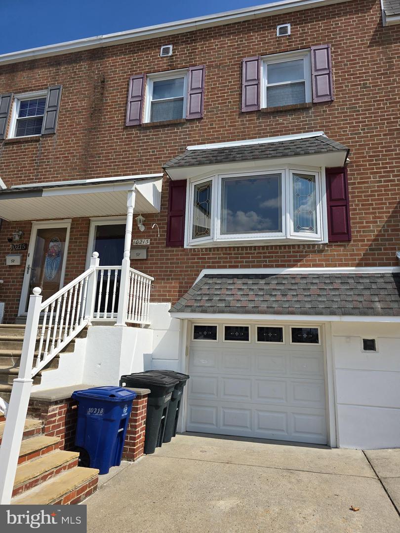 10213 Ambridge Pl Property Photo 4