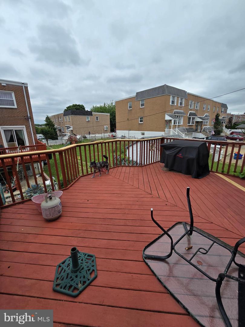 10213 Ambridge Pl Property Photo 8