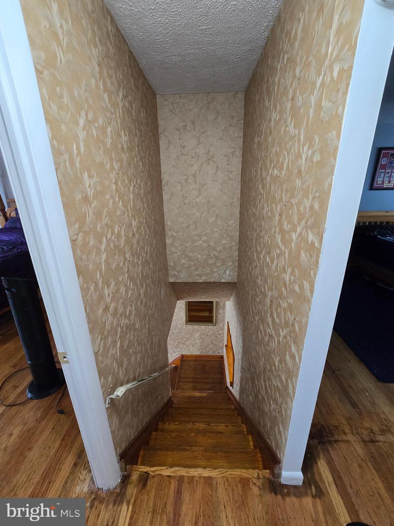 10213 Ambridge Pl Property Photo 21