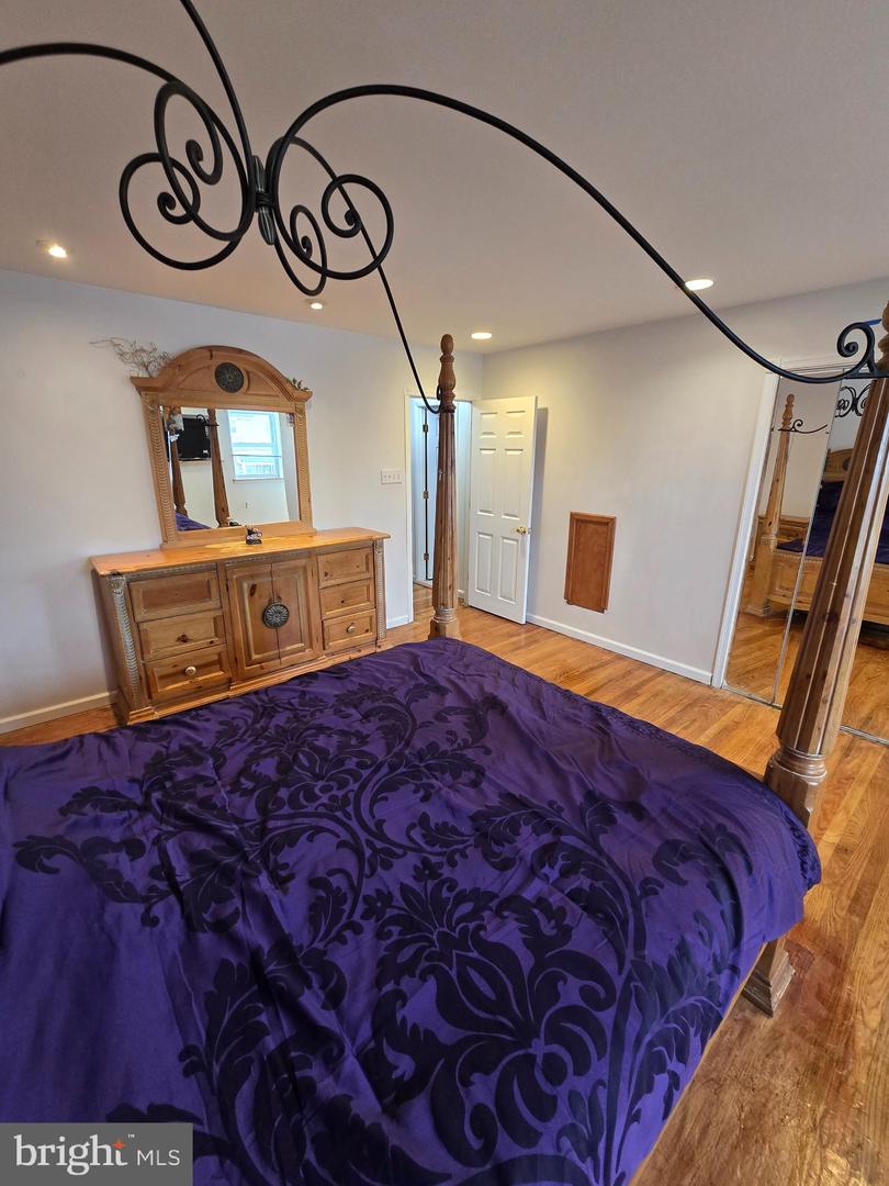 10213 Ambridge Pl Property Photo 29